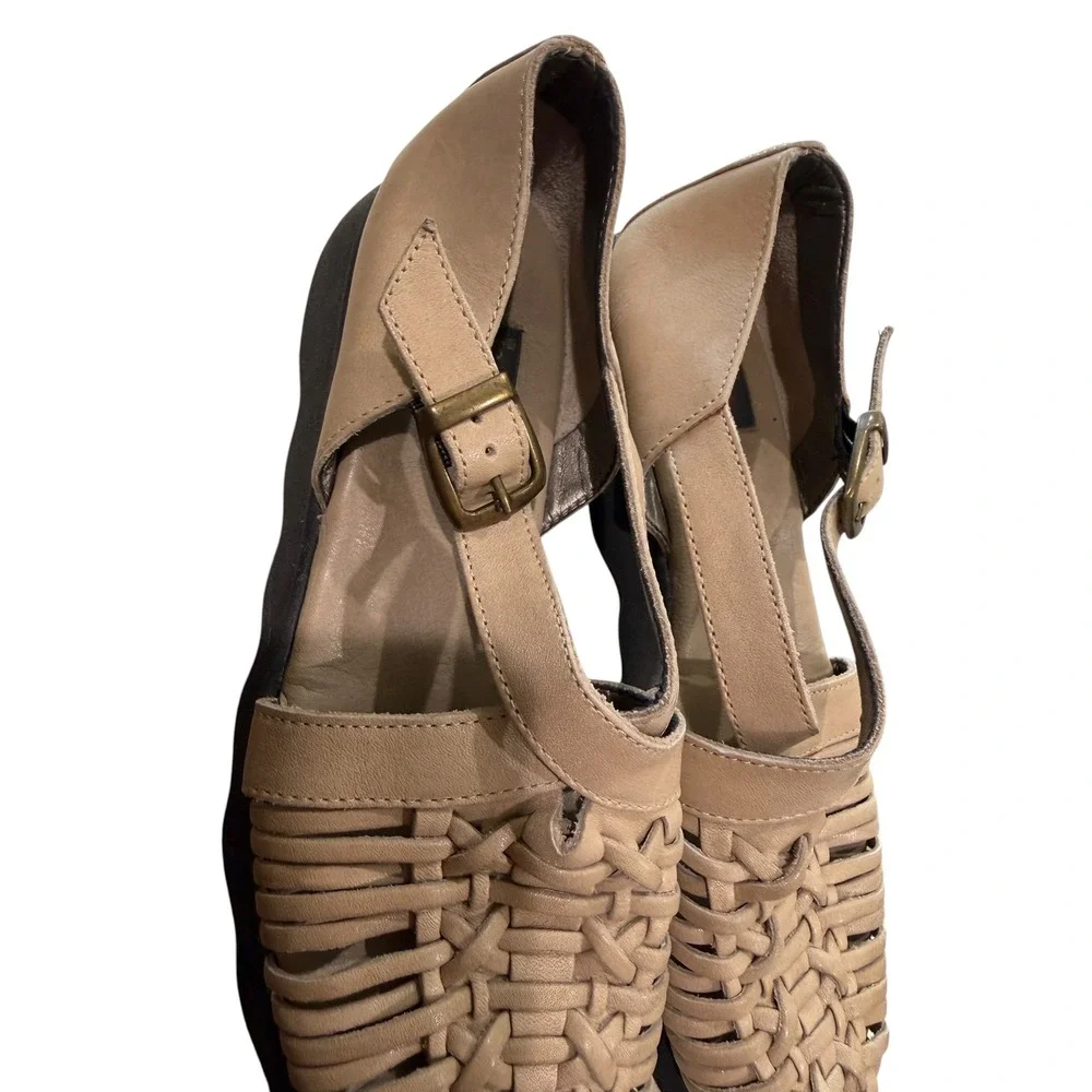Aerosoles Vintage 90s Woven Leather Sandals Tan Beige Fisherman Flats Y2K 9
